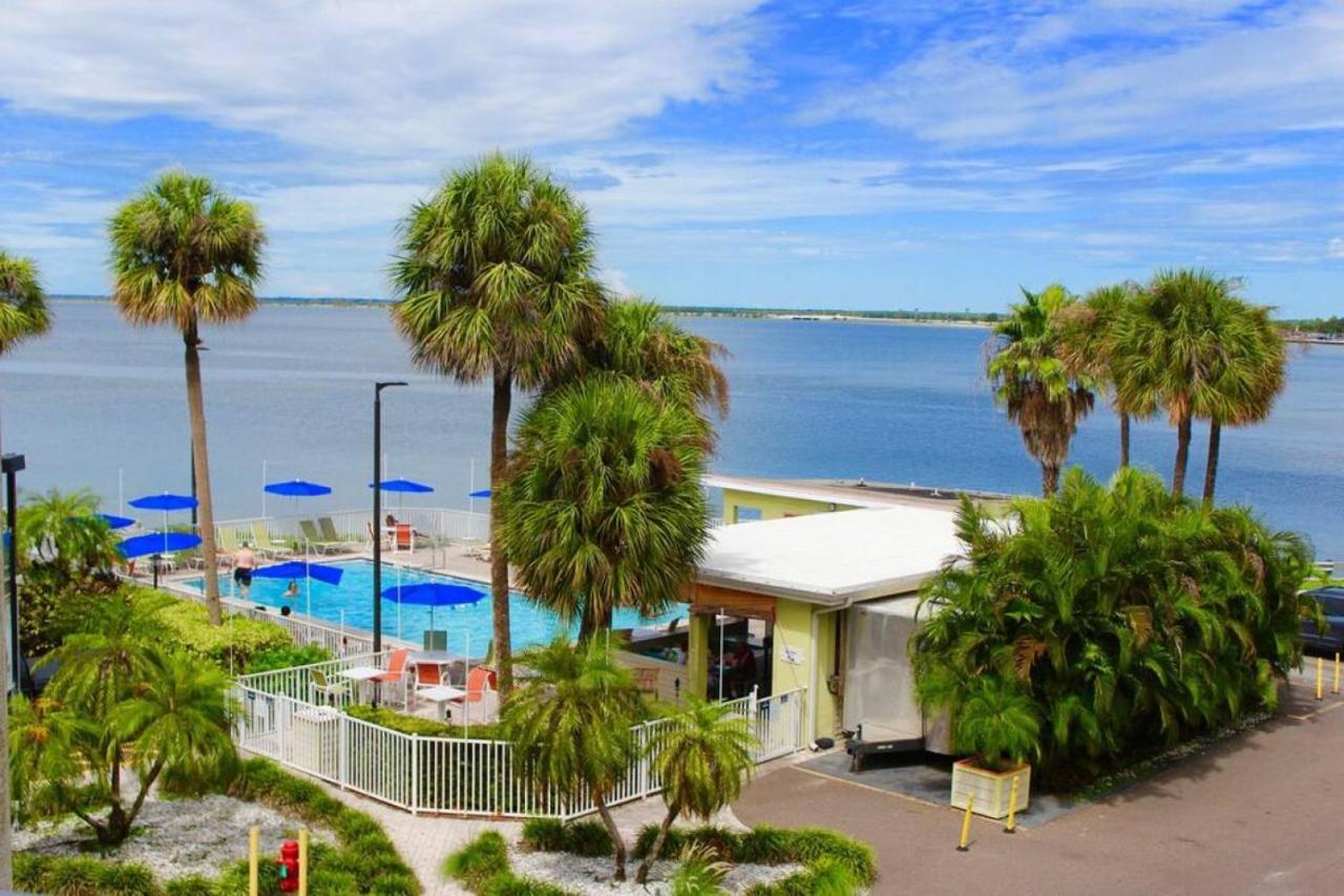 Welcome To Sea Forever Balcony With Ocean Views! Tampa Bagian luar foto