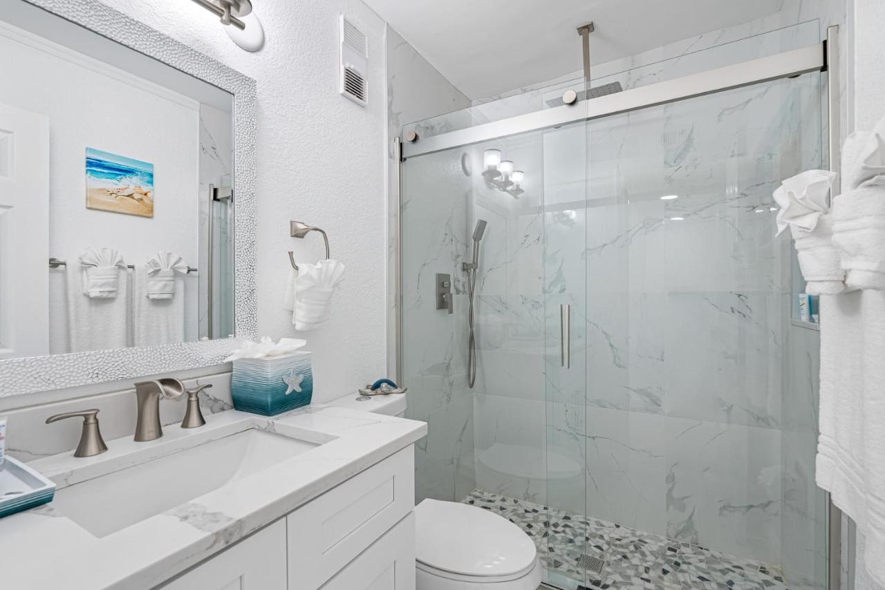 Welcome To Sea Forever Balcony With Ocean Views! Tampa Bagian luar foto